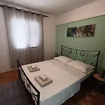 M&a House * روغوزنيكا
