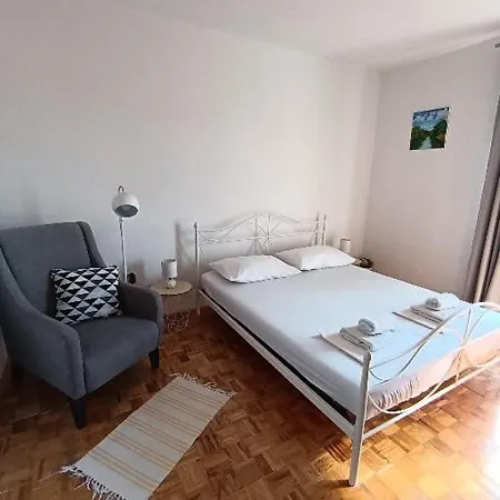 Дом отдыха M&a House Рогозница